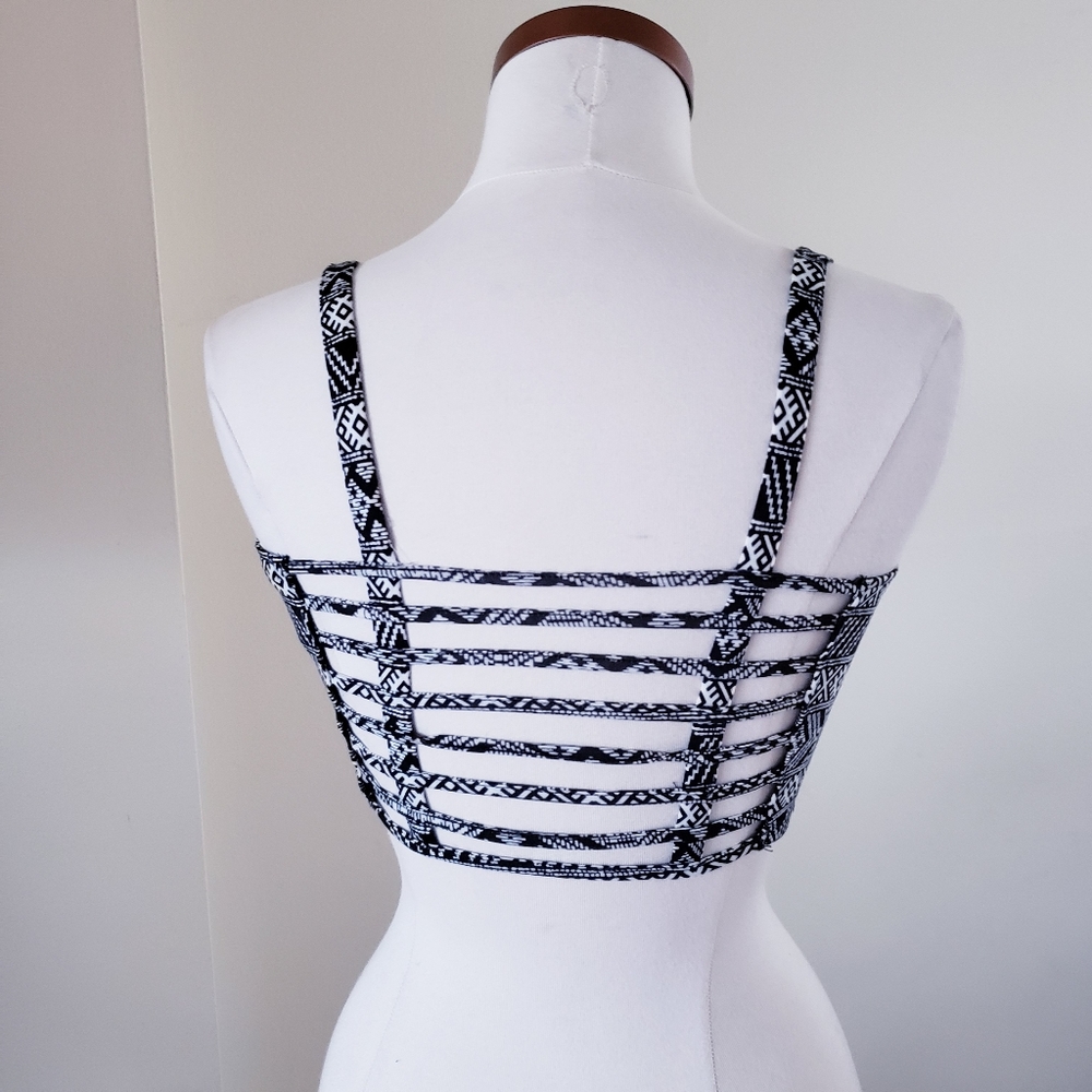 2/$25 GARAGE NWT Aztec Print  Cage Back Crop Top - M